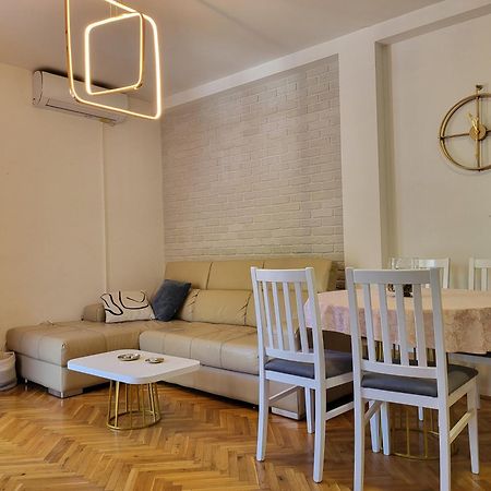 Apartman Katica Tivat Exteriör bild