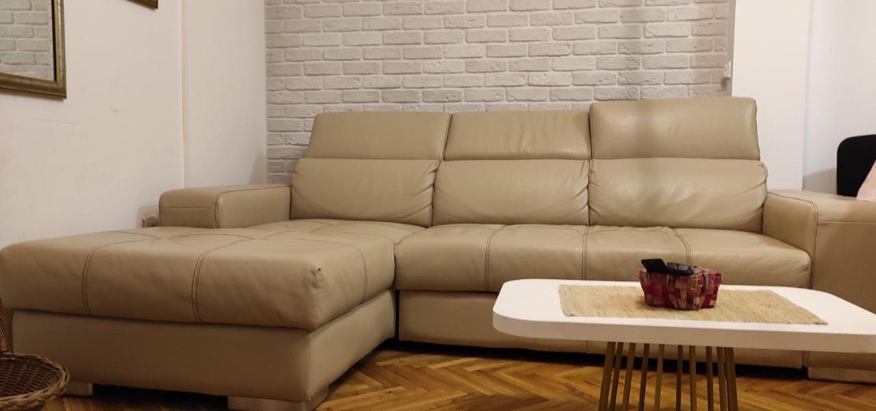 Apartman Katica Tivat Exteriör bild