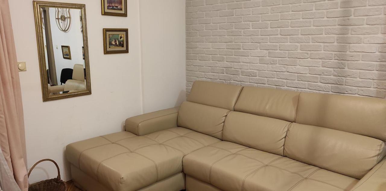 Apartman Katica Tivat Exteriör bild
