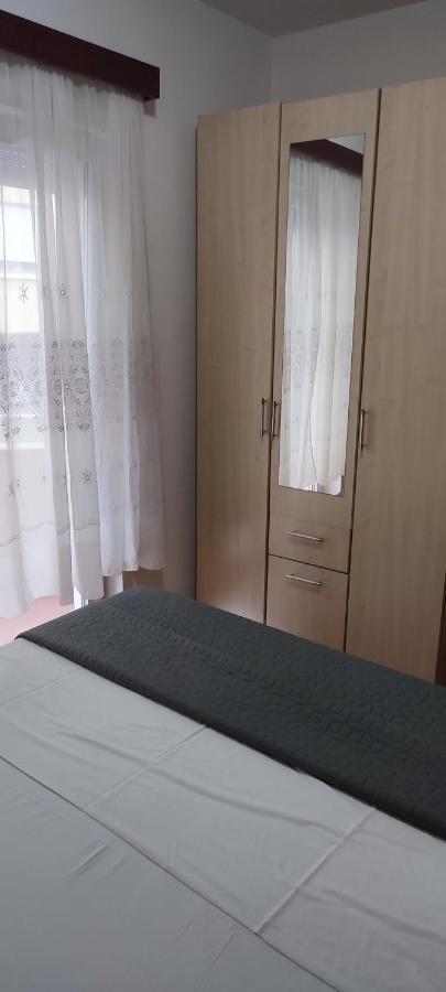 Apartman Katica Tivat Exteriör bild